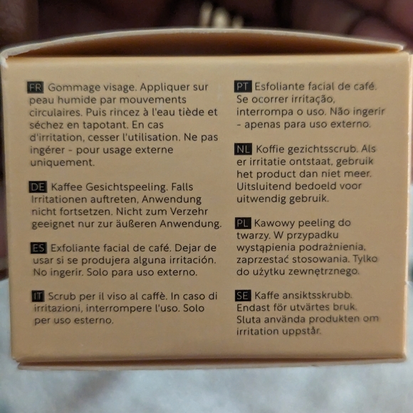 Citrus Face Scrubs + Coffee & Rosehip - Picture 5 of 9